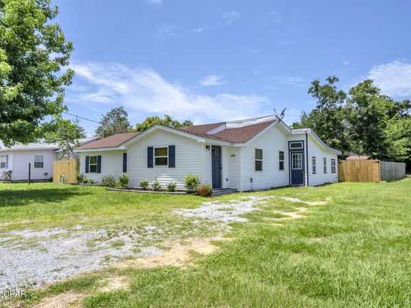 1813 Bayview Avenue , Panama City, FL 32405
