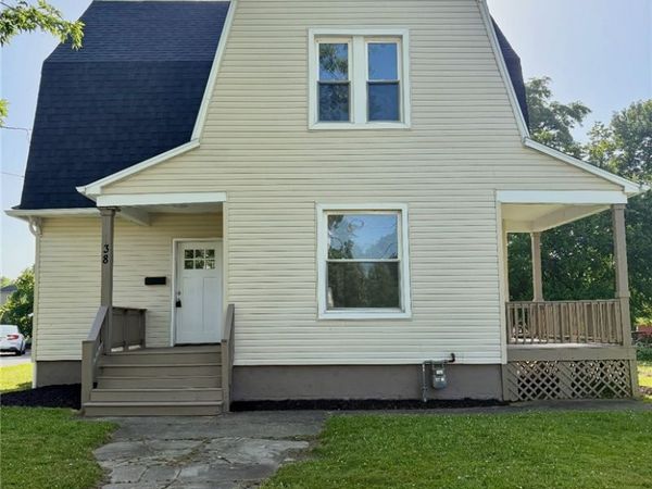 38 Belmont Avenue , Niles, OH 44446
