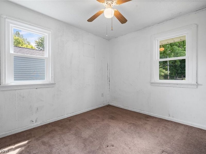 27111 Lynn Drive, Olmsted Township, OH 44138 Photo 12