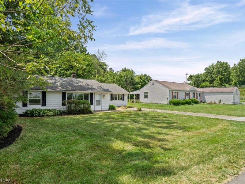 27111 Lynn Drive, Olmsted Township, OH 44138 Photo 28