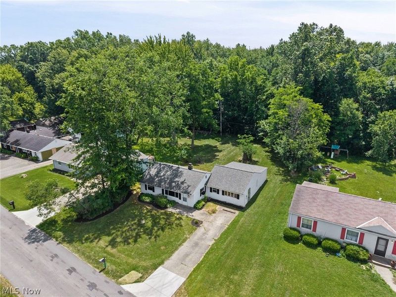27111 Lynn Drive, Olmsted Township, OH 44138 Photo 35