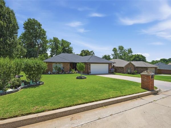 2046 Huntington Road, Oklahoma City, OK 73130