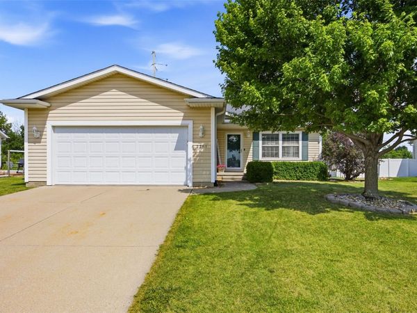 2261 Tamerac Circle , Marion, IA 52302