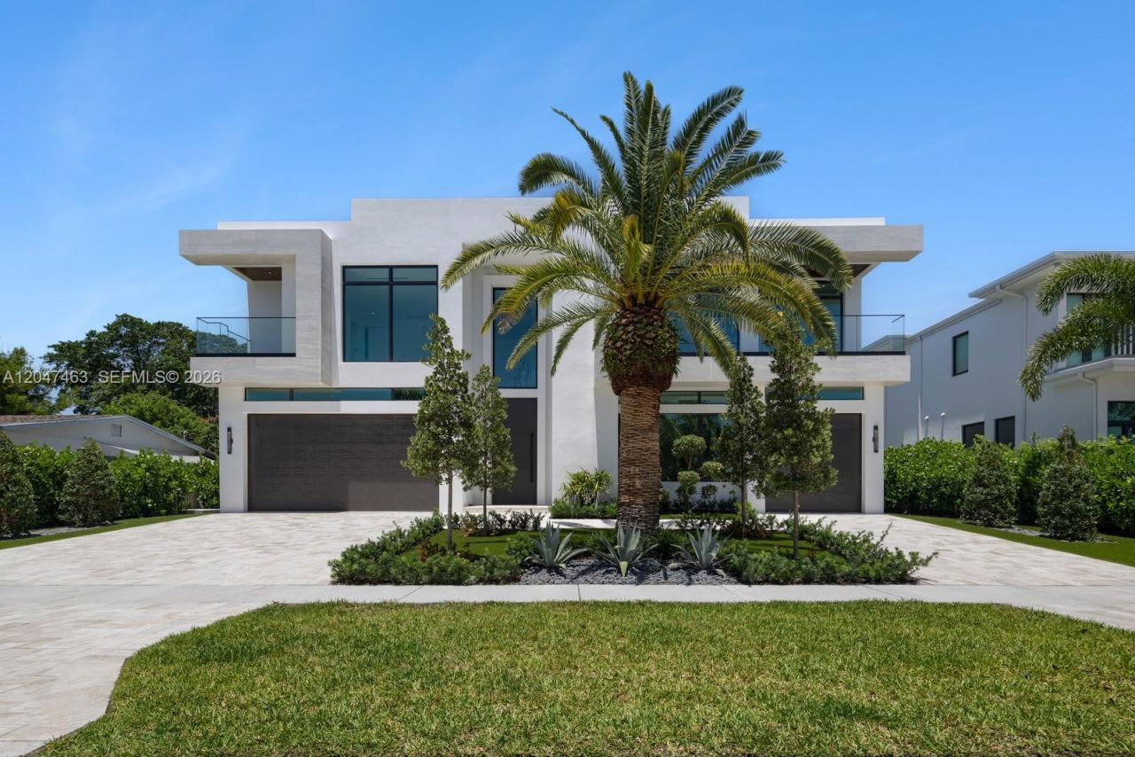 1051 NE 2nd Ter , Boca Raton, FL 33432 Photo