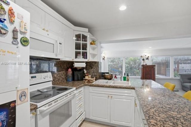 5000 SW 98th Ave Rd , Miami, FL 33165 Photo