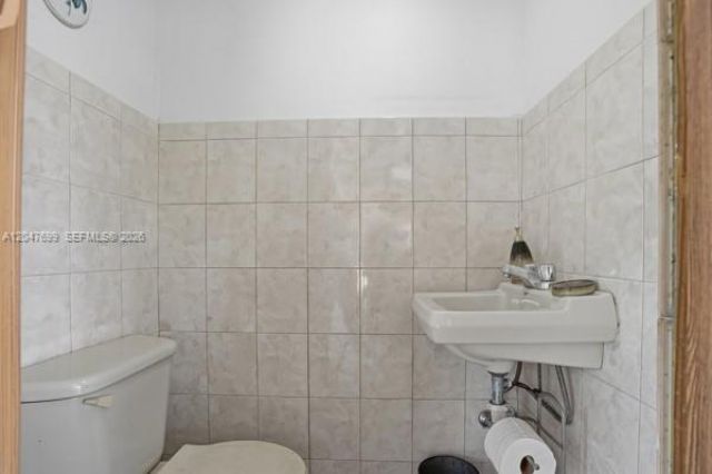 5000 SW 98th Ave Rd , Miami, FL 33165 Photo