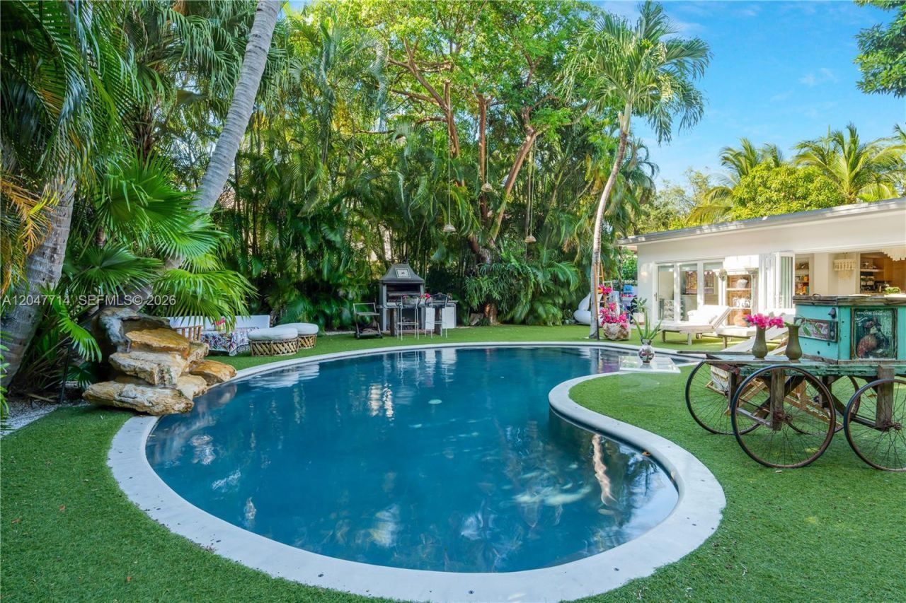 330 Gulf Rd , Key Biscayne, FL 33149 Photo