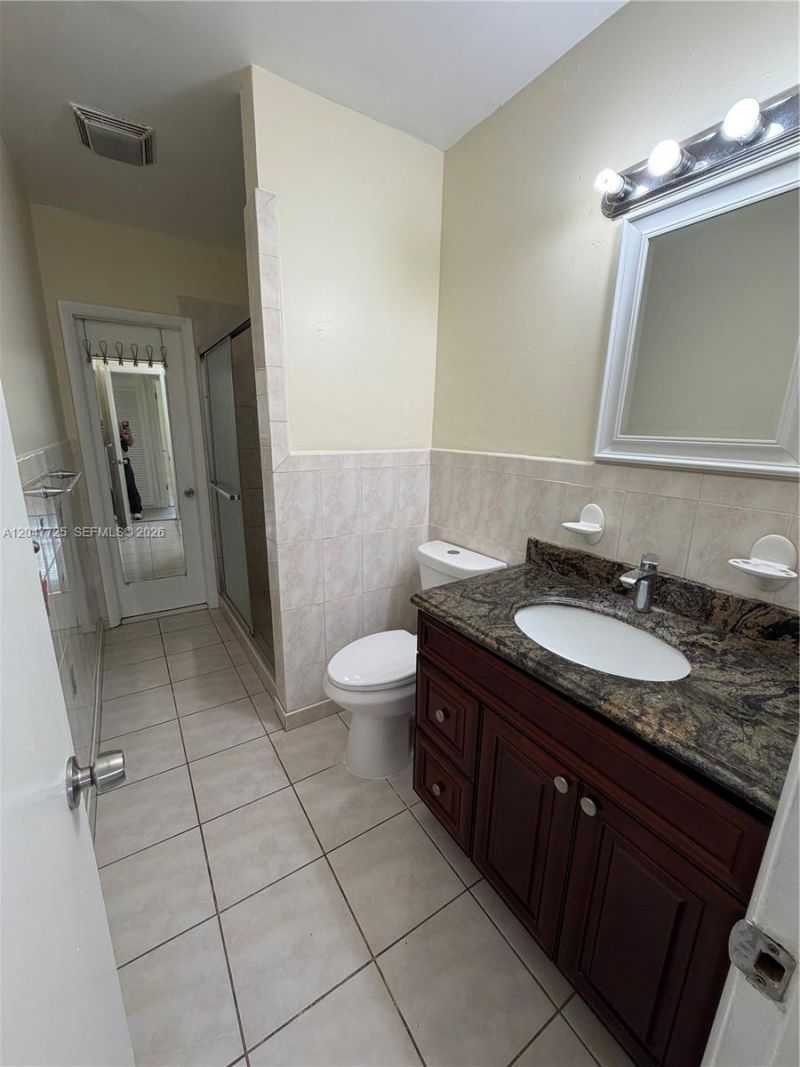 800 NW 76th Ave, Pembroke Pines, FL 33024 Photo