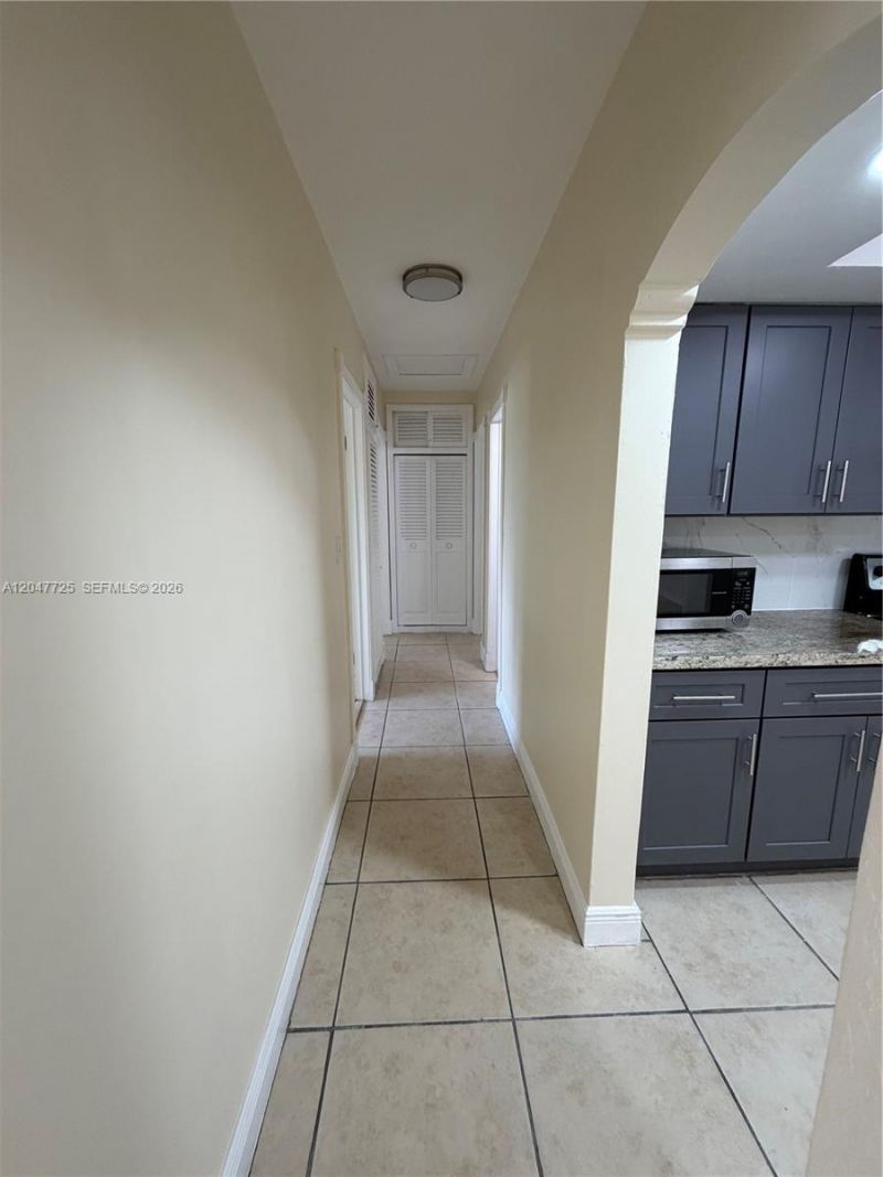 800 NW 76th Ave, Pembroke Pines, FL 33024 Photo