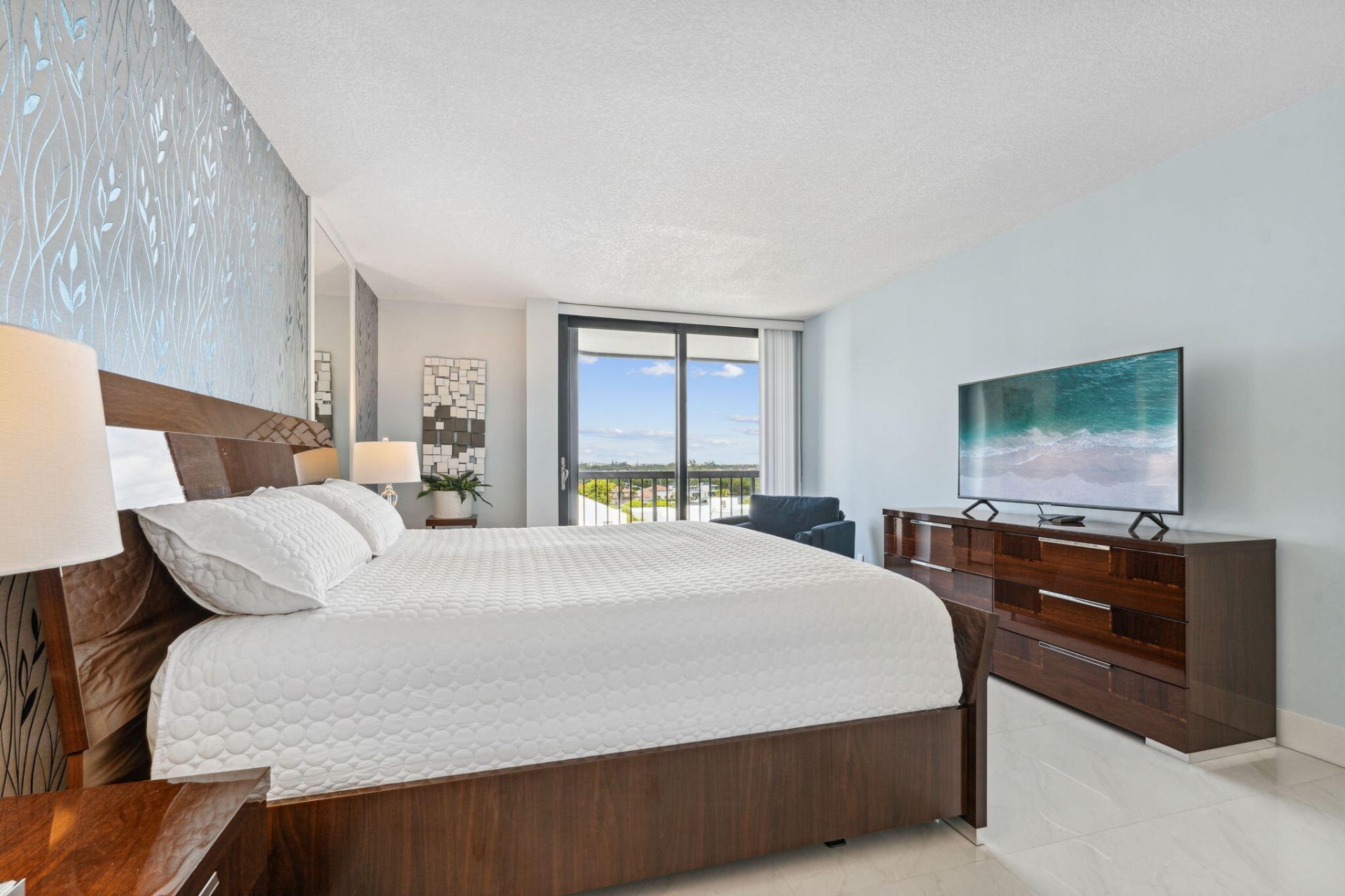 4748 S Ocean Boulevard, Unit #806, Highland Beach, FL 33487 Photo