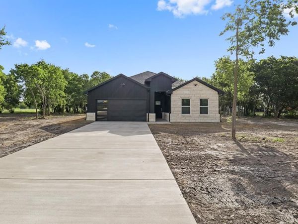 153 SW County Road 3020 , Purdon, TX 76679