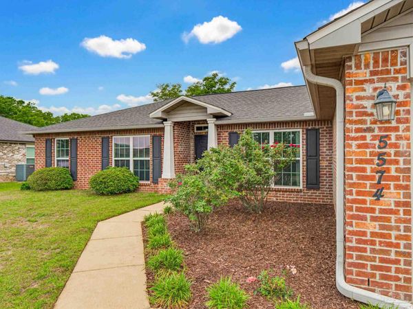 5574 Mill Race Circle, Pace, FL 32571