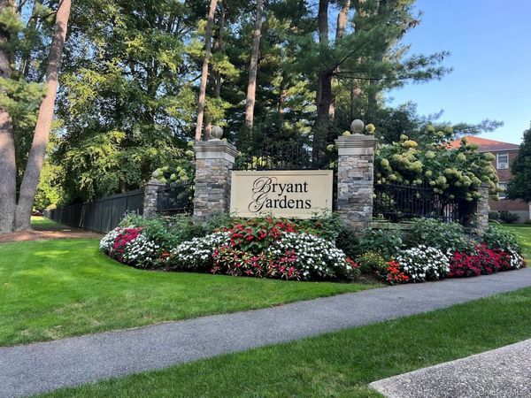 185 Bryant Avenue , Unit 1M, White Plains, NY 10605