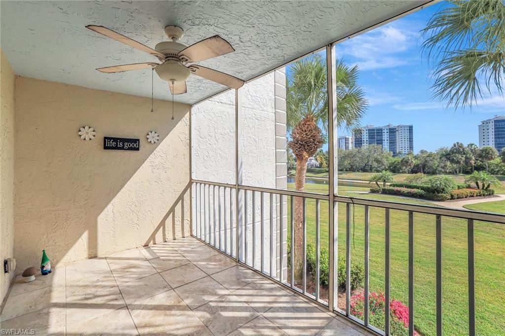 340 Horse Creek Dr , Unit 207, Naples, FL 34110 Photo