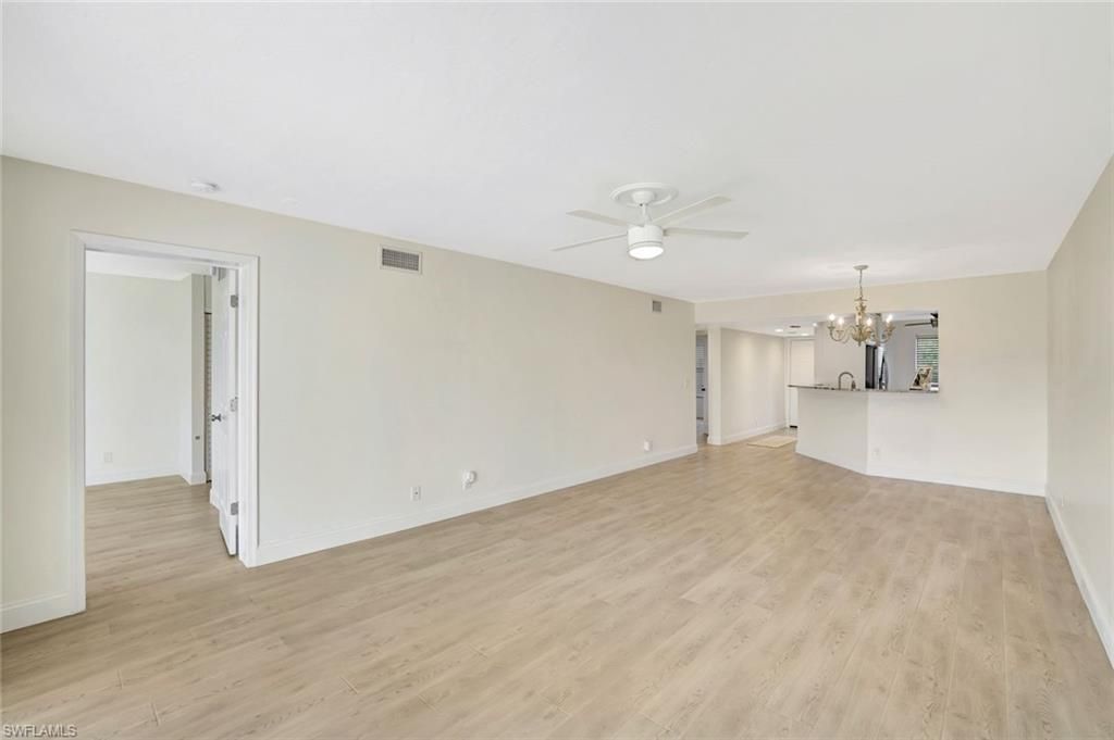 340 Horse Creek Dr , Unit 207, Naples, FL 34110 Photo