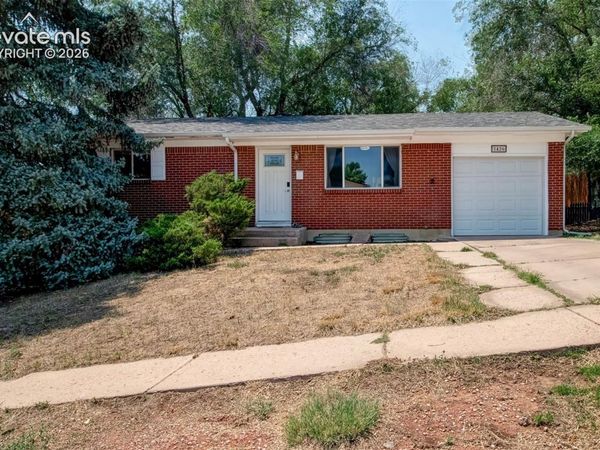 1426 Holmes Drive, Colorado Springs, CO 80909