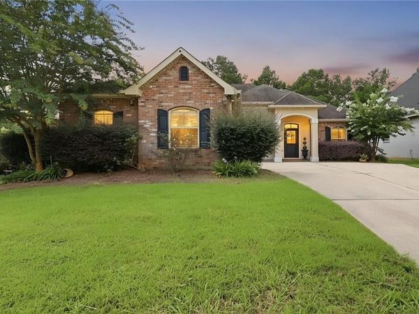 365 BROWN THRASHER Loop, Madisonville, LA 70447