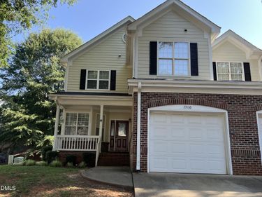 7706 Astoria Place, Raleigh, NC 27612