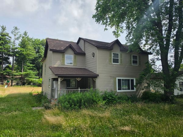 8404 Dorr Road , Wonder Lake, IL 60097