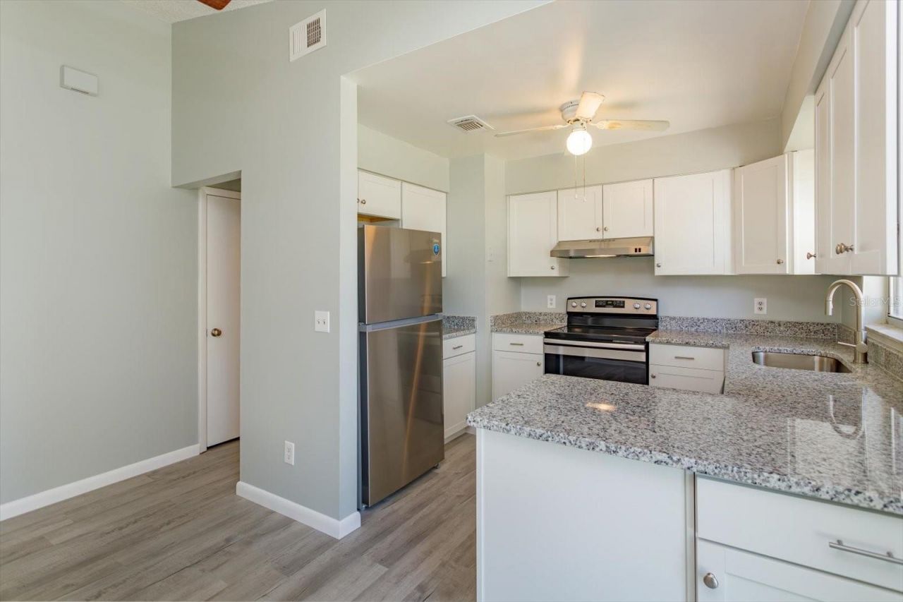 3325 Sassafras Court , Orlando, FL 32810 Photo