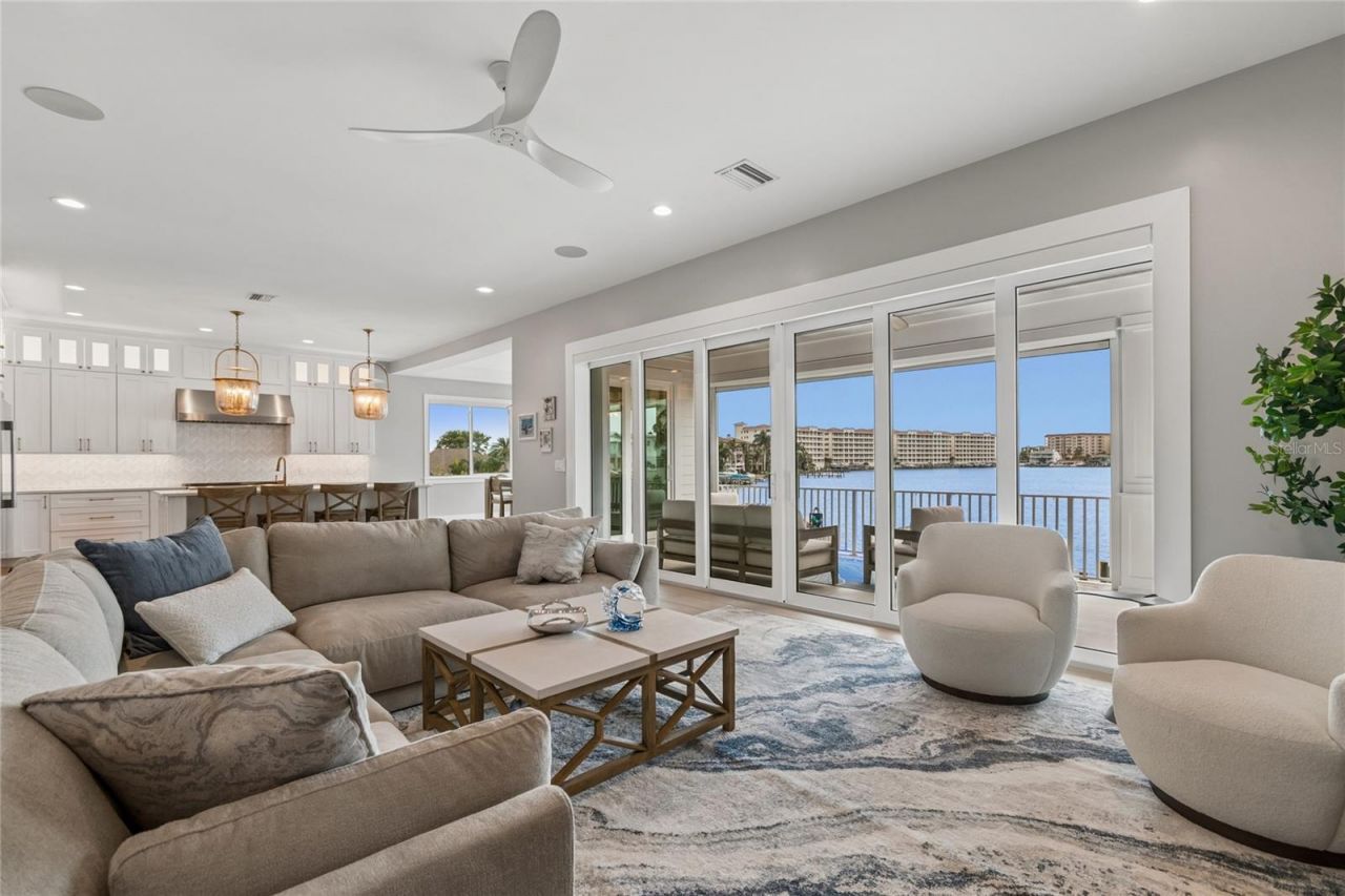 17715 Wall Circle, Redington Shores, FL 33708 Photo