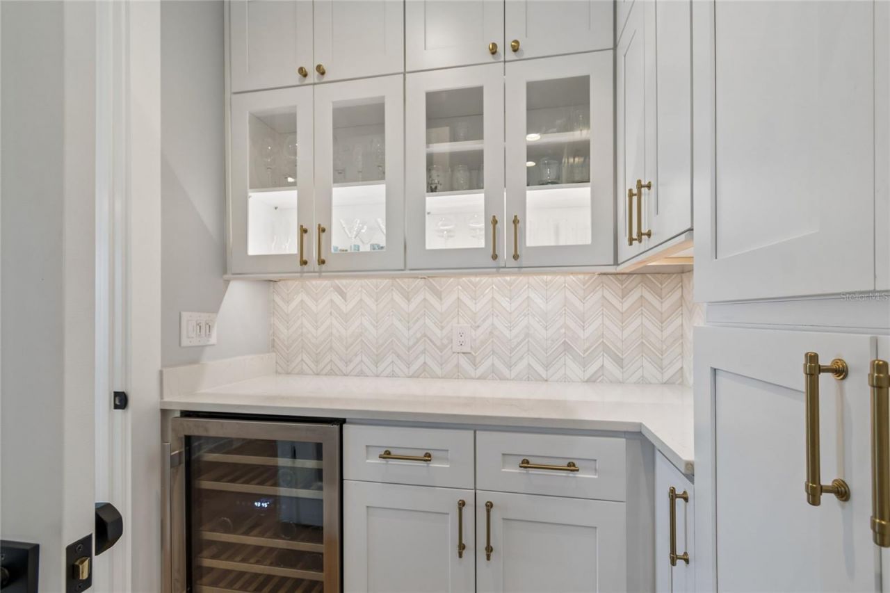 17715 Wall Circle, Redington Shores, FL 33708 Photo