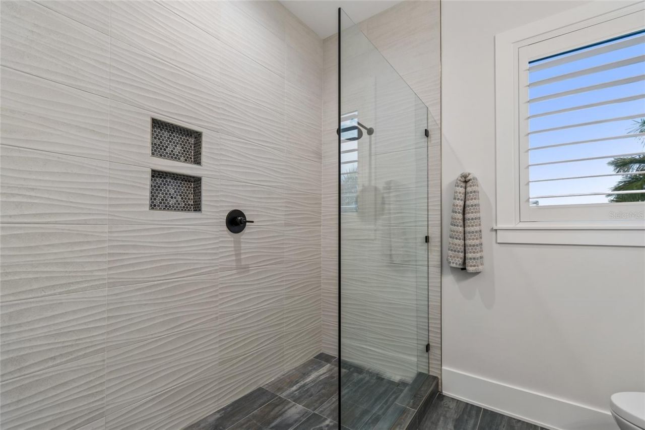 17715 Wall Circle, Redington Shores, FL 33708 Photo