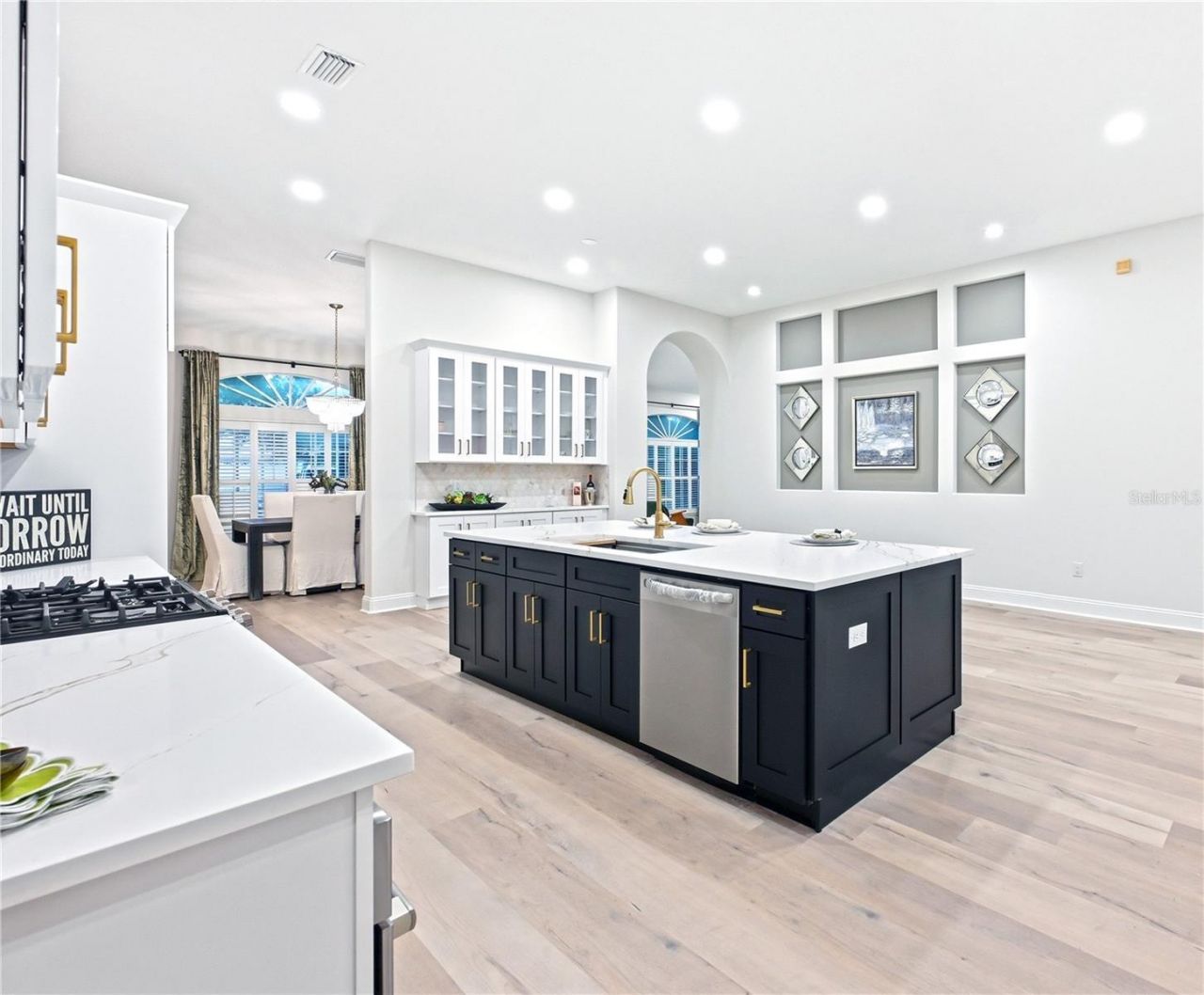 19307 Wind Dancer Street , Lutz, FL 33558 Photo