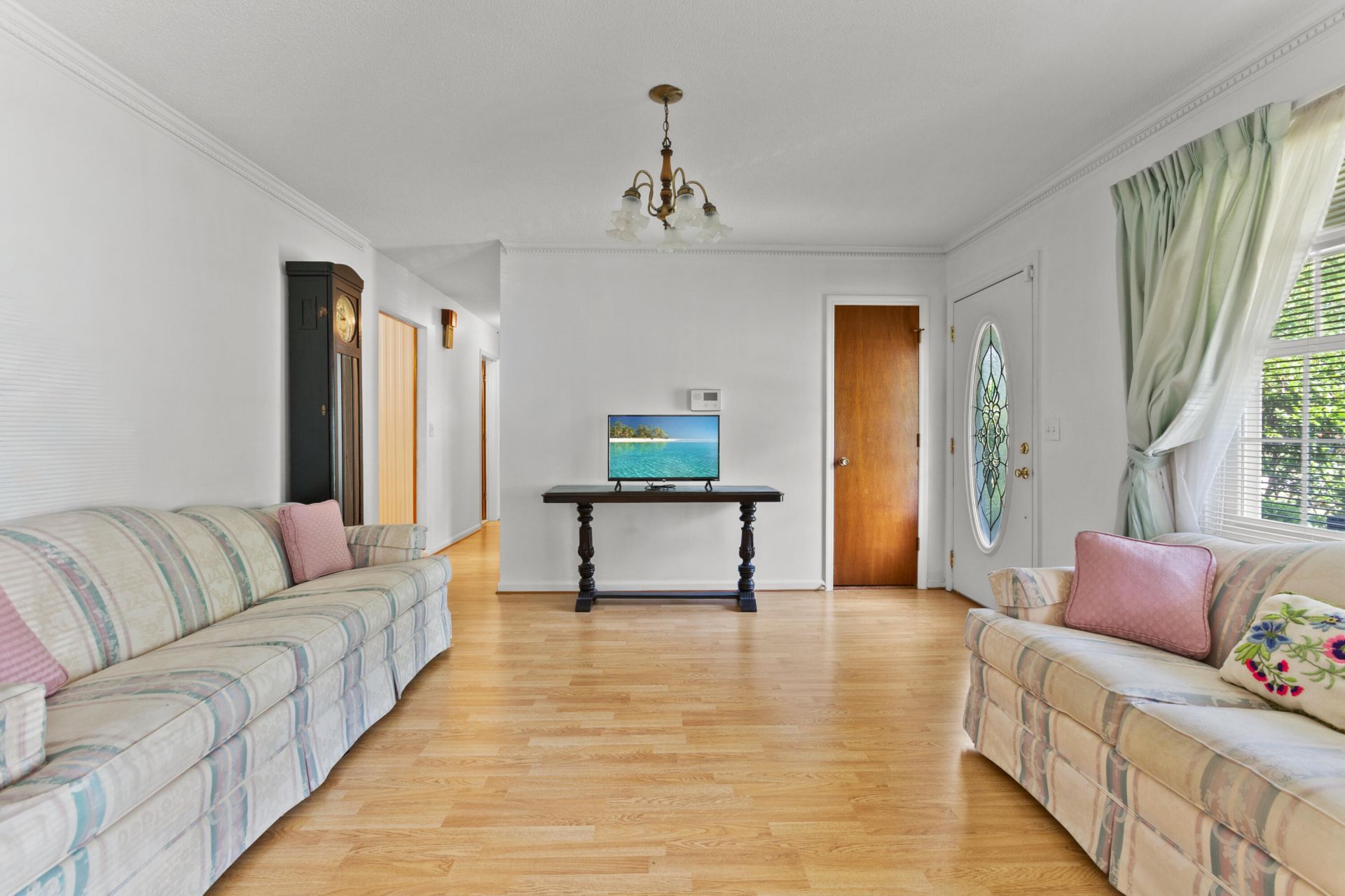 105 Pierre Court Photo 13