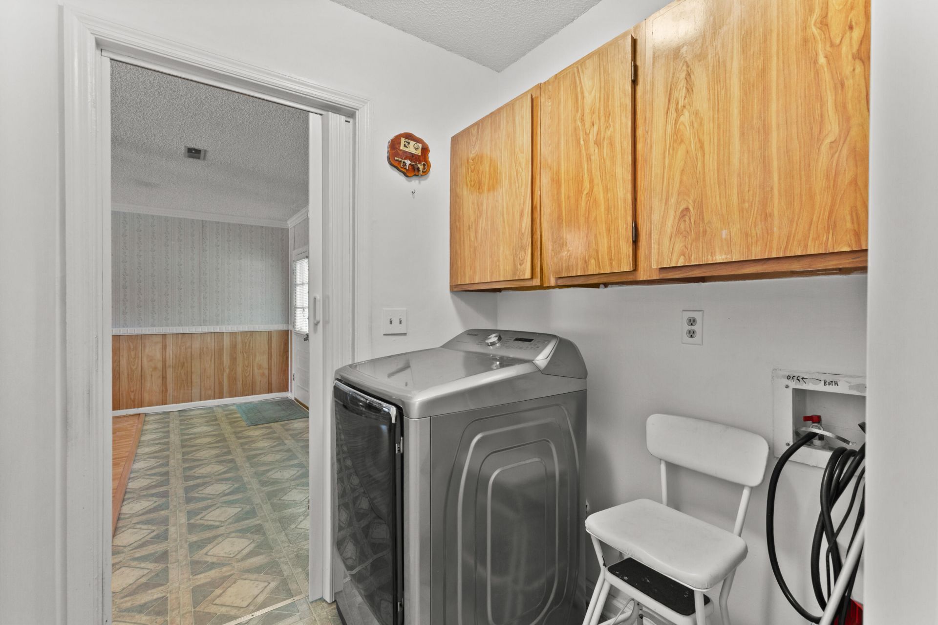 105 Pierre Court Photo 8