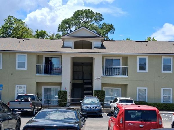 7920 MERRILL Road, Unit 1302, Jacksonville, FL 32277
