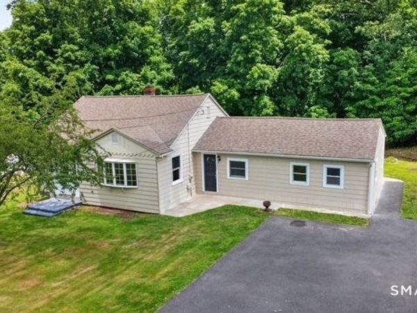 152 Summit , Prospect, CT 06712