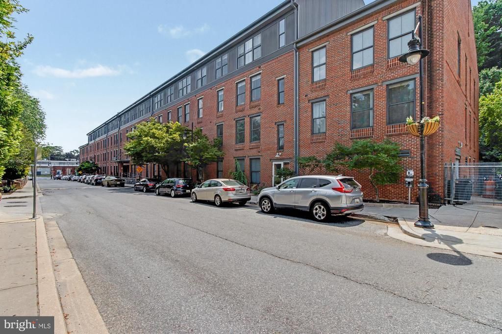 2007 CLIPPER PARK ROAD , BALTIMORE, MD 21211