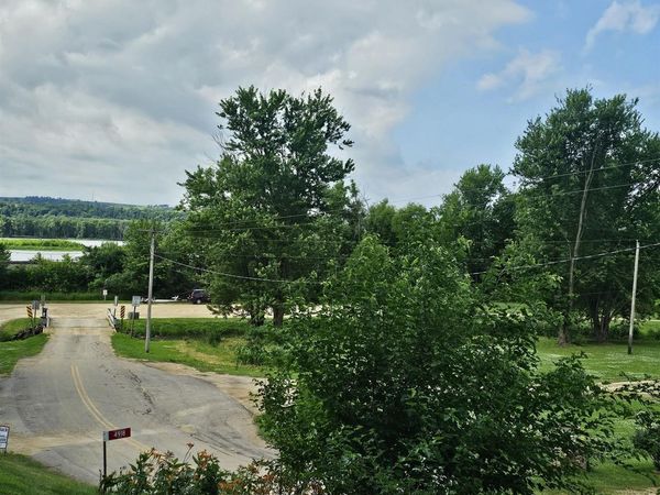 4918 County Rd N Road, Cassville, WI 53806