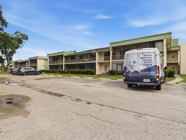 4110 NW 88th Avenue, Unit 205, Coral Springs, FL 33065