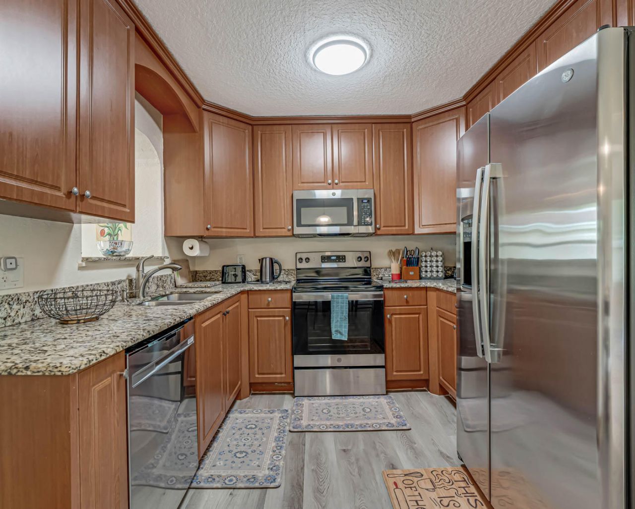 427 Las Palmas Street, Royal Palm Beach, FL 33411 Photo