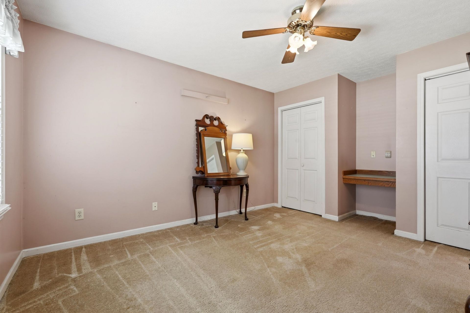 415 Lake Park Dr.  Photo 15