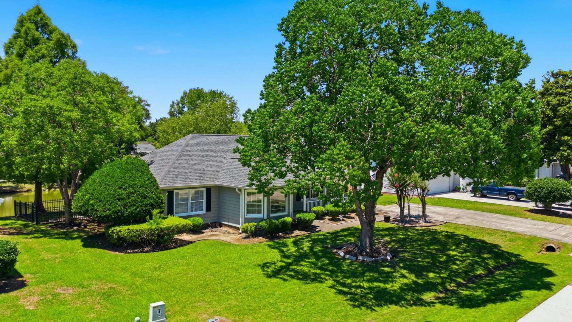 415 Lake Park Dr.  Photo 29