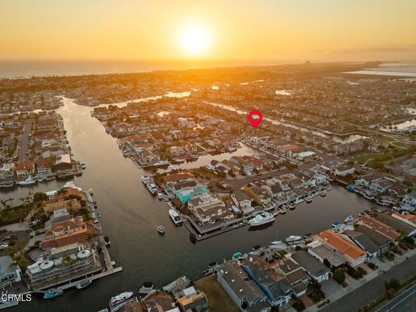 3960 W Hemlock Street, Oxnard, CA 93035