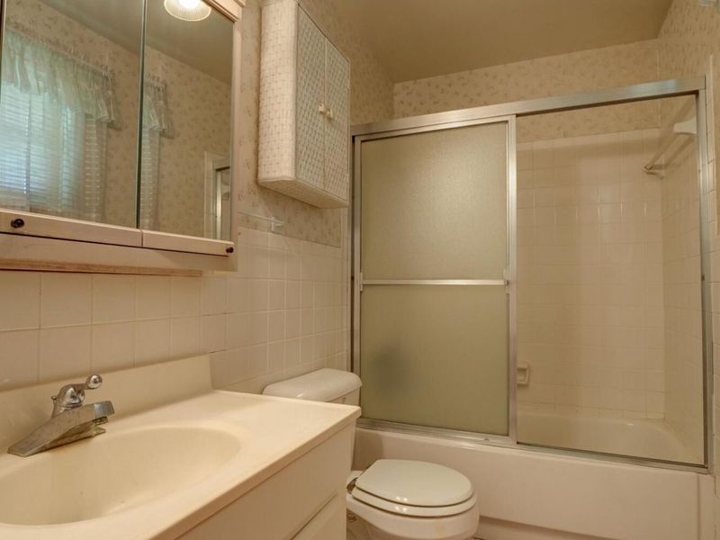 204 Linwood Drive, Greenville, OH 45331 Photo 23