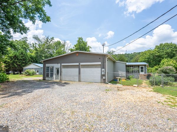1054 Booze Mountain Road SE, Lindale, GA 30147