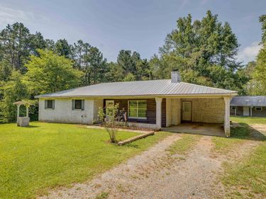 701 SAM HEAD ROAD, Eros, LA 71238