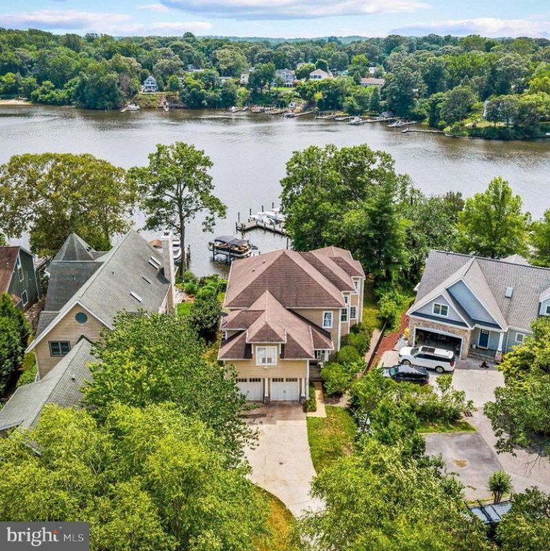 639 HONEYSUCKLE LANE , SEVERNA PARK, MD 21146