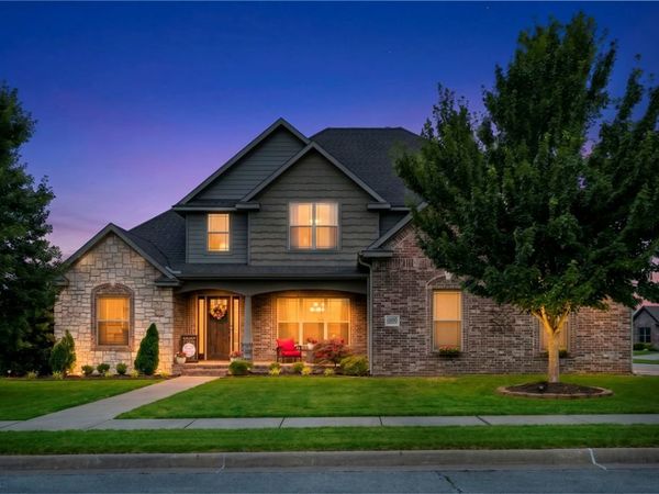 6300 S 46th Boulevard, Rogers, AR 72758