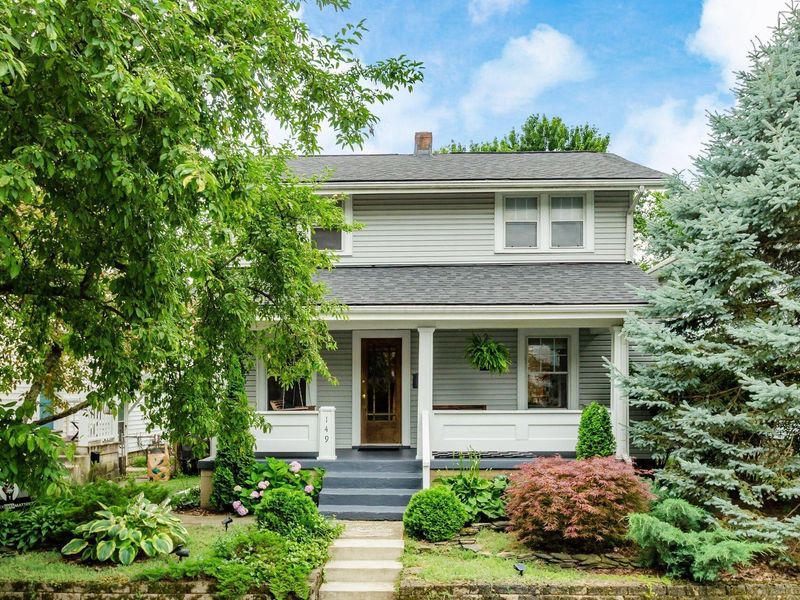 149 W Pacemont Road, Columbus, OH 43202 Photo 2