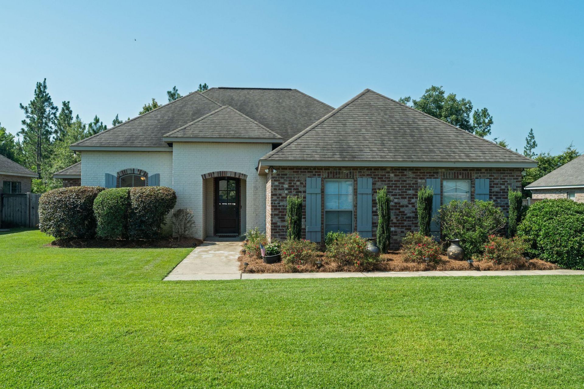 82 Sunline Dr. Petal, MS 39465