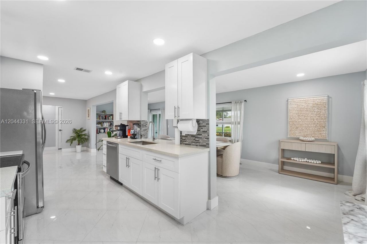 14307 Amapola Dr, Delray Beach, FL 33484 Photo