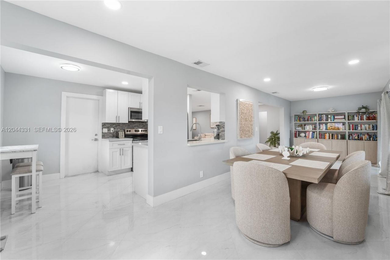 14307 Amapola Dr, Delray Beach, FL 33484 Photo