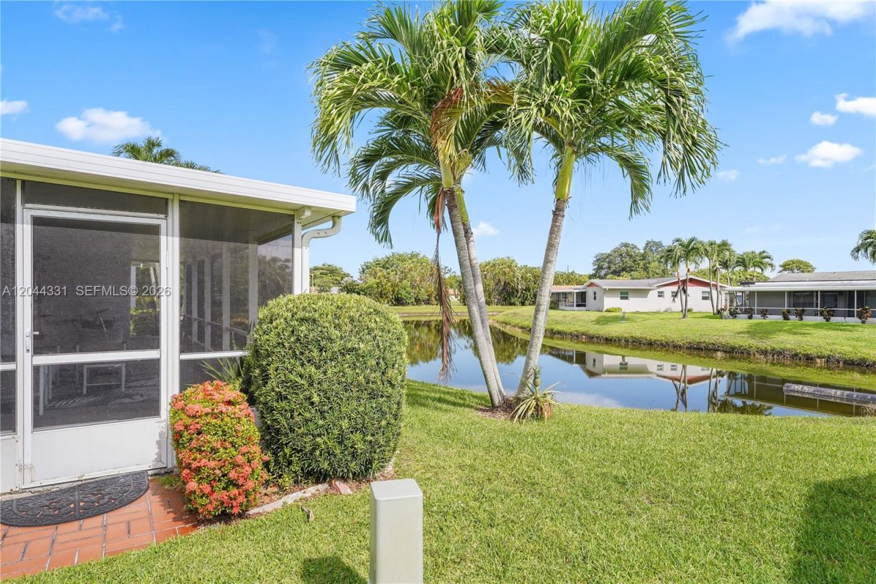 14307 Amapola Dr, Delray Beach, FL 33484 Photo