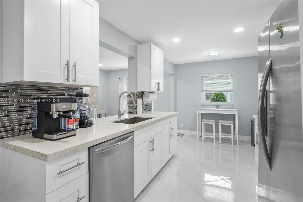 14307 Amapola Dr, Delray Beach, FL 33484 Photo